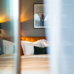 UpperHouse Suites & More, Braşov program de funcționare