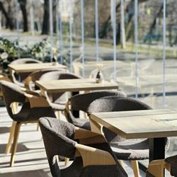 Petit Cafe, Oradea program de funcționare