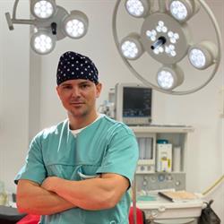 Dr. Paul Nistor medic specialist Chirurgie Plastica si Estetica, Oradea program de funcționare