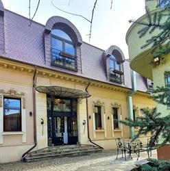 Vila Sia / Terasa Borgo Margherita, Bucureşti program de funcționare