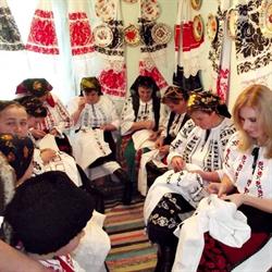 Magazin de artizanat "La romani", Cluj-Napoca program de funcționare
