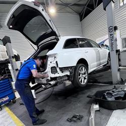 Auto Plus, Oneşti program de funcționare