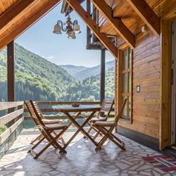 Cabanele Florile Bucegilor, Sinaia program de funcționare