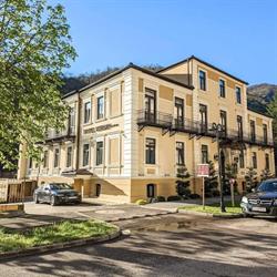 Hotel Versay, Băile Herculane program de funcționare
