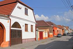 Saxon Haus, Mediaş program de funcționare