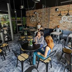 Racing Food, Reşiţa program de funcționare