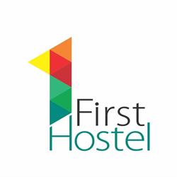 First Hostel Bucharest, program de funcționare