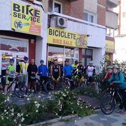 BIKE SALE & Service Bacau, program de funcționare