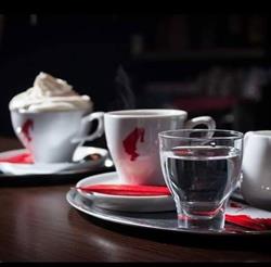 Samus Cafe, Dej program de funcționare