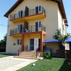 Casa Cristina si Cristian, Costineşti program de funcționare