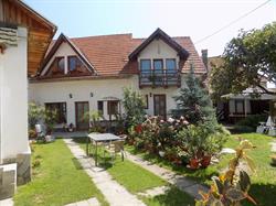 Casa Ioana, Zărneşti program de funcționare