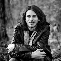 Nytrovision - portrait photography, Bucureşti program de funcționare