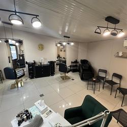 Professional Cut- Beauty Salon, Cluj-Napoca program de funcționare