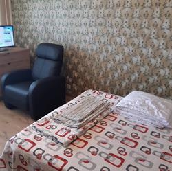 Garsoniera Paris din Craiova, program de funcționare
