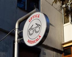 Microoptic Optica Medicala, Bacău program de funcționare