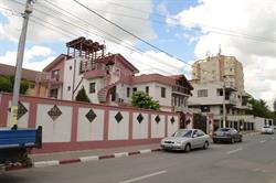 Vila Andros, Năvodari program de funcționare
