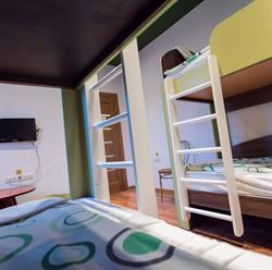 Green Hostel, Sfântu Gheorghe program de funcționare