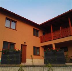 Casa 77, Praid program de funcționare