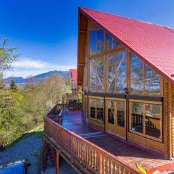 Carpathian Log Home, Predeluţ program de funcționare