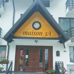 Maison 3a, Buşteni program de funcționare