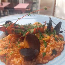 Trattoria Capone, Bucureşti program de funcționare