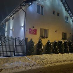 Casa Arabela, Vişeu de Sus program de funcționare