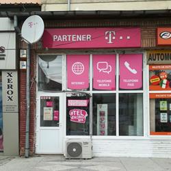 Magazin Partener Telekom Caracal, program de funcționare