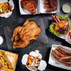 Roll n Roast, Bucureşti program de funcționare