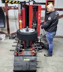 SC Felix pneu serv srl, Deva program de funcționare