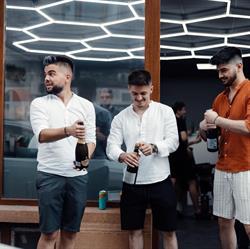 Damoti Barbershop, Bucureşti program de funcționare