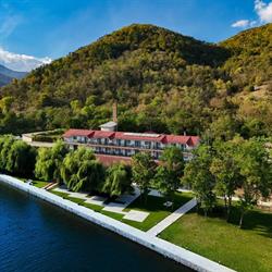 VEGA resort Restaurant & Lodge, Orşova program de funcționare