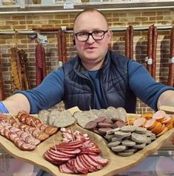 Bauerli Metzgerei, Satu Mare program de funcționare