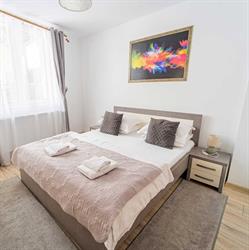 Casa Bucegi, Buşteni program de funcționare