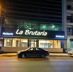 La Brutăria, Bucureşti program de funcționare