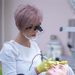 Cleo Make-up School, Hunedoara program de funcționare
