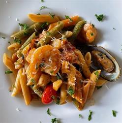 OPEN bar & restaurant, Tulcea program de funcționare