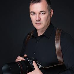 Ciprian Babusanu Photographer, Bacău program de funcționare