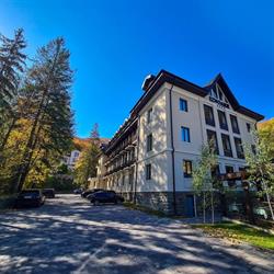 Hotel Izvoare, Călimăneşti program de funcționare