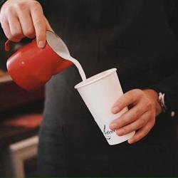 Cafeteca Patria, Braşov program de funcționare