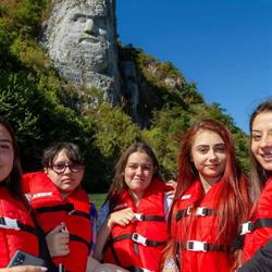 Excursii pe Dunăre, Orşova program de funcționare