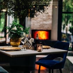 Restaurant Noir Predeal, program de funcționare