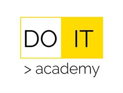 DoITAcademy, Bucureşti program de funcționare