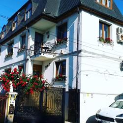 Bucharest Boutique Accommodation, program de funcționare