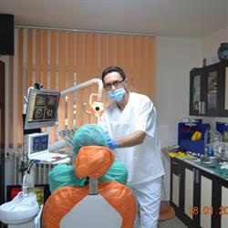 Dentis Art Design, Iaşi program de funcționare