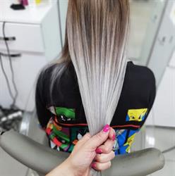 Salon Red-Up Auchan Bartolomeu, Braşov program de funcționare