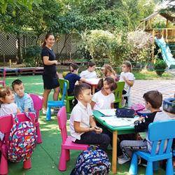 Grădiniţa privată Little Diamonds Craiova, program de funcționare