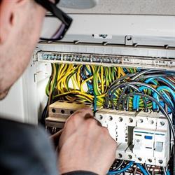 Electromag, Roşiori de Vede program de funcționare