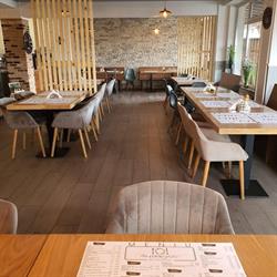 The Corso Plate Restaurant, Mitocu Dragomirnei program de funcționare