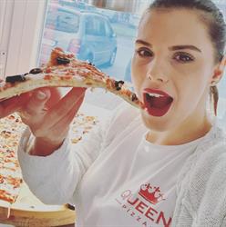 Queen Pizza, Slatina program de funcționare