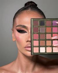 Andreea Ungureanu Make-Up School, Sibiu program de funcționare
